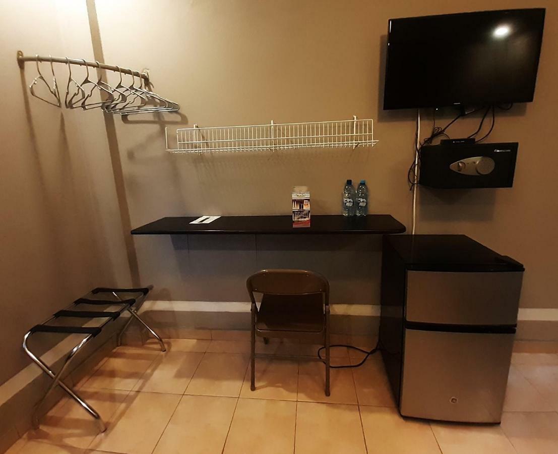 Maya Bella Downtown Hotel Сан-Игнасио Экстерьер фото