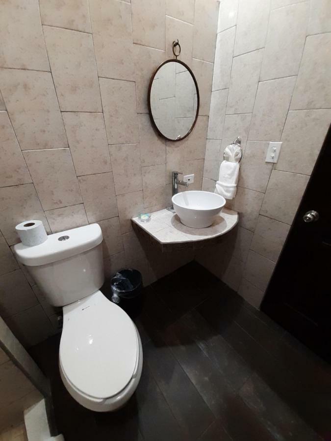 Maya Bella Downtown Hotel Сан-Игнасио Экстерьер фото